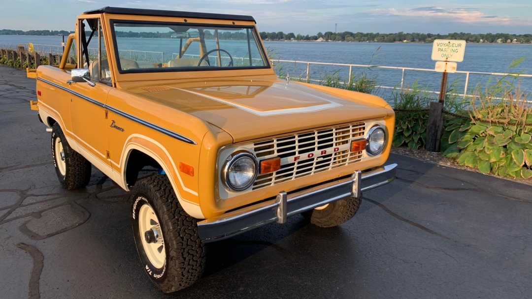 1972 Ford Bronco car auctions