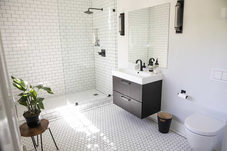 A bright and empty bathroom, a good setting to pass different types of poop