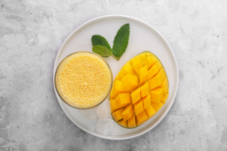 turmeric recipes mango smoothie