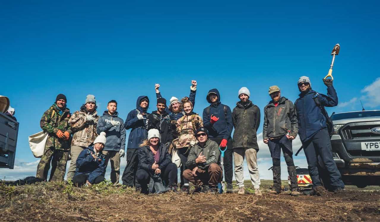 A group of FLYTE students from Hawaii planting trees in Iceland