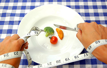 low calorie diet food on plate