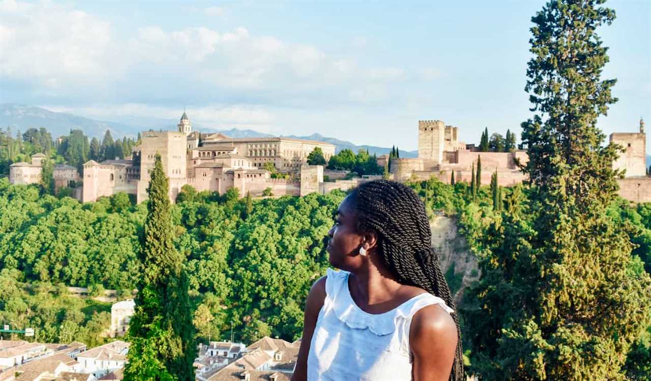 Somto from Somto Seeks enjoying the lovely views of Granada in Spain