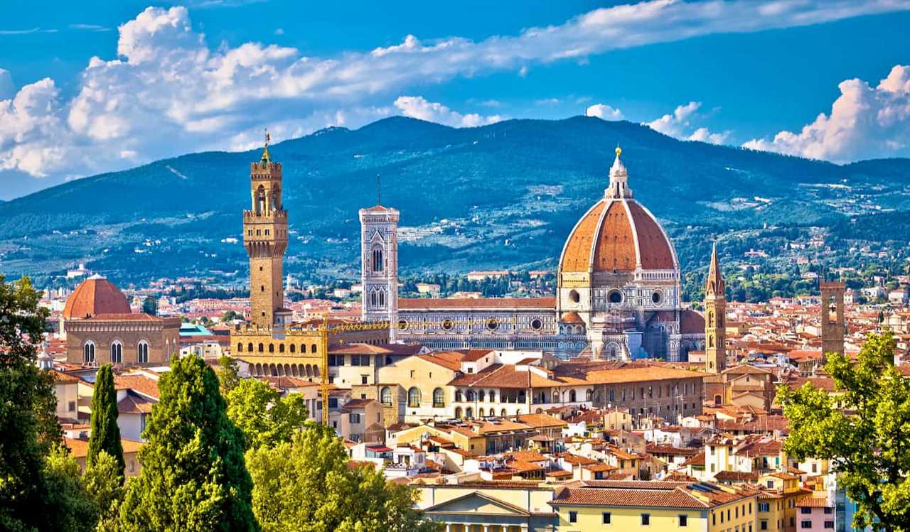 The view overlooking Florence, Italy on a bright and sunny day