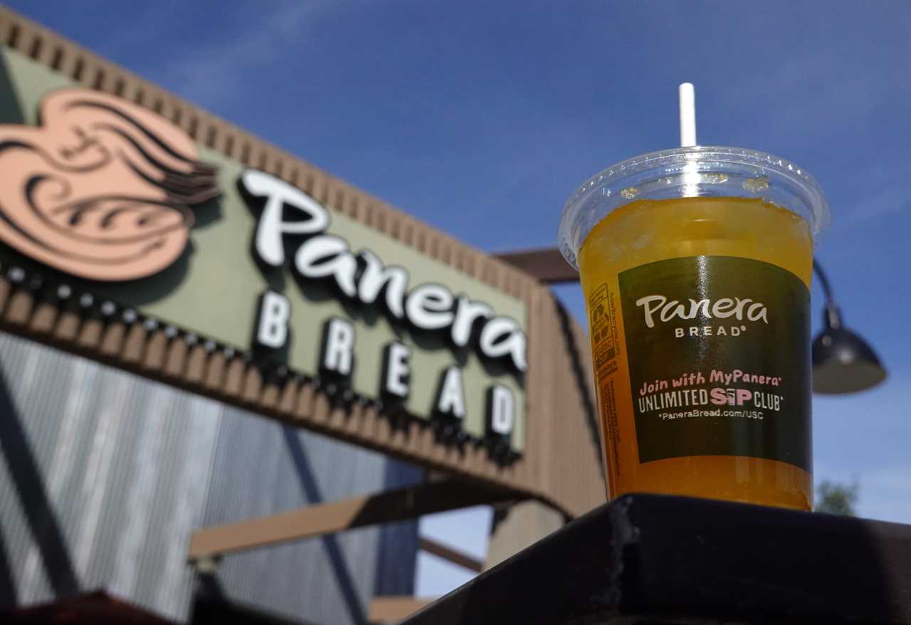 Panera Bread To Layoff 17 Percent Of Executives