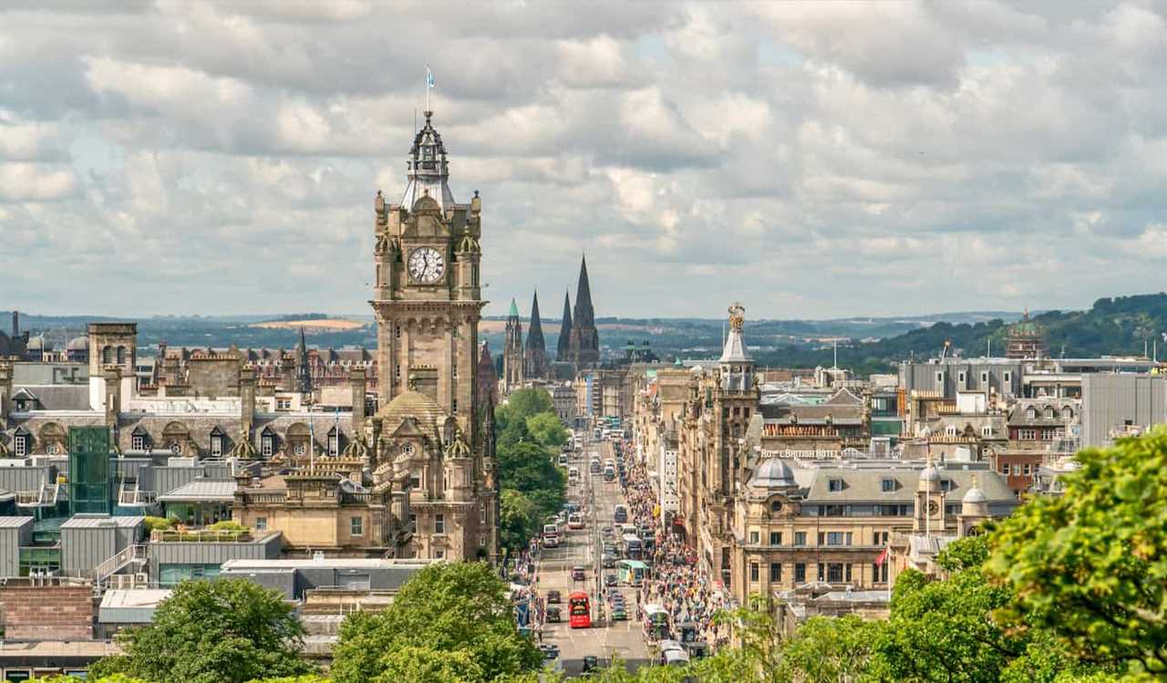 A view overlooking the Old Town of beautiful Edinburgh, Scotland