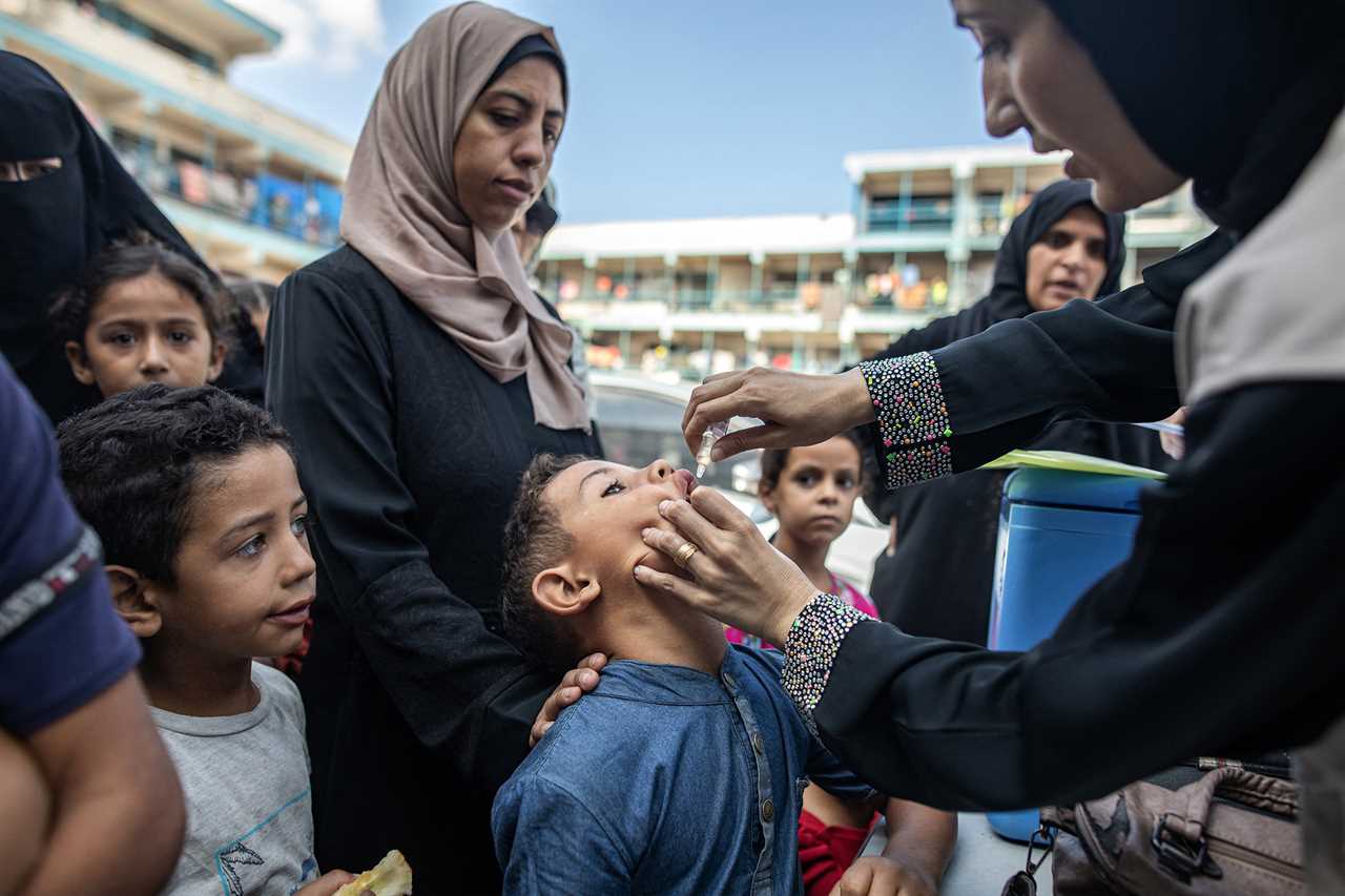 polio vaccine gaza