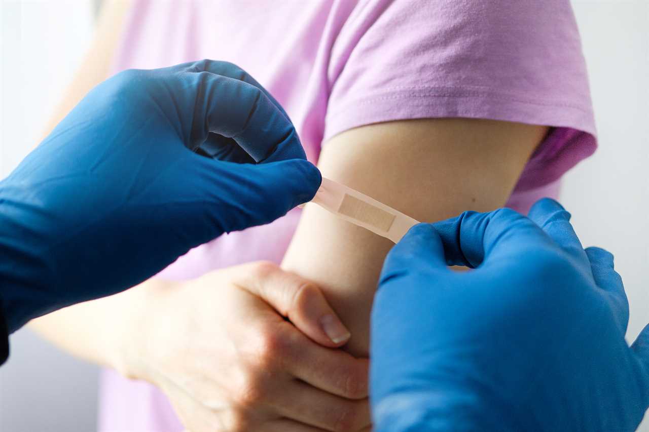 bandage-arm-vaccine