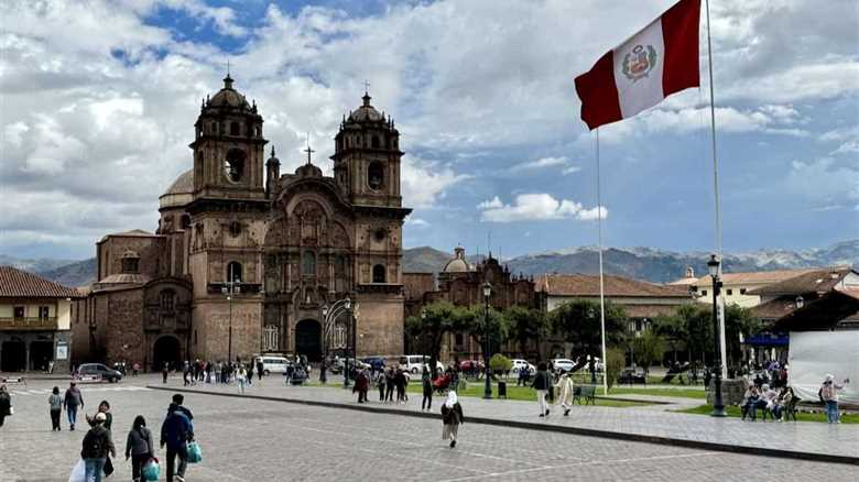 I suggest Peru itineraries from 1 week to 1 month