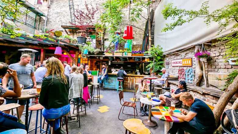 The Best Ruin Bars of Budapest